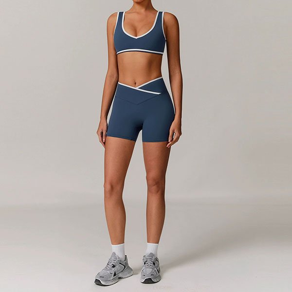 Contrasting Trim Sports Bra and Shorts Set